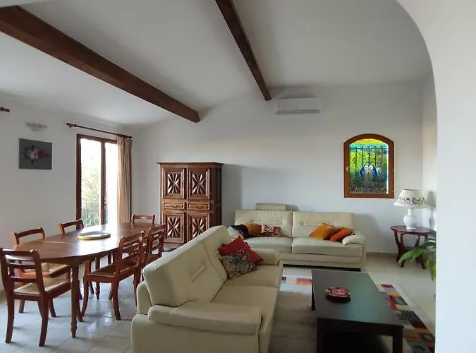 Jeromine Дом отдыха Порто-Веккьо